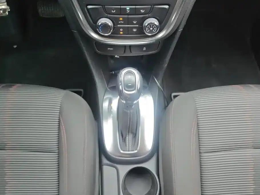 2015 Buick Encore 1.4T Automatic 2WD Urban Elite — миниатюра 16