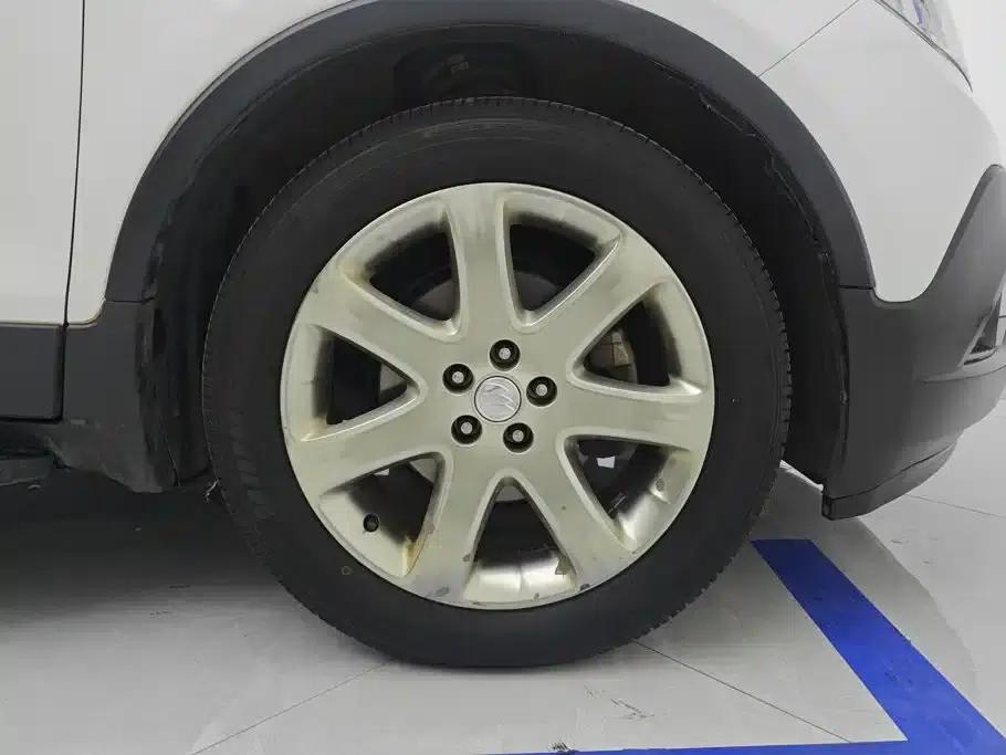 2015 Buick Encore 1.4T Automatic 2WD Urban Elite — миниатюра 6