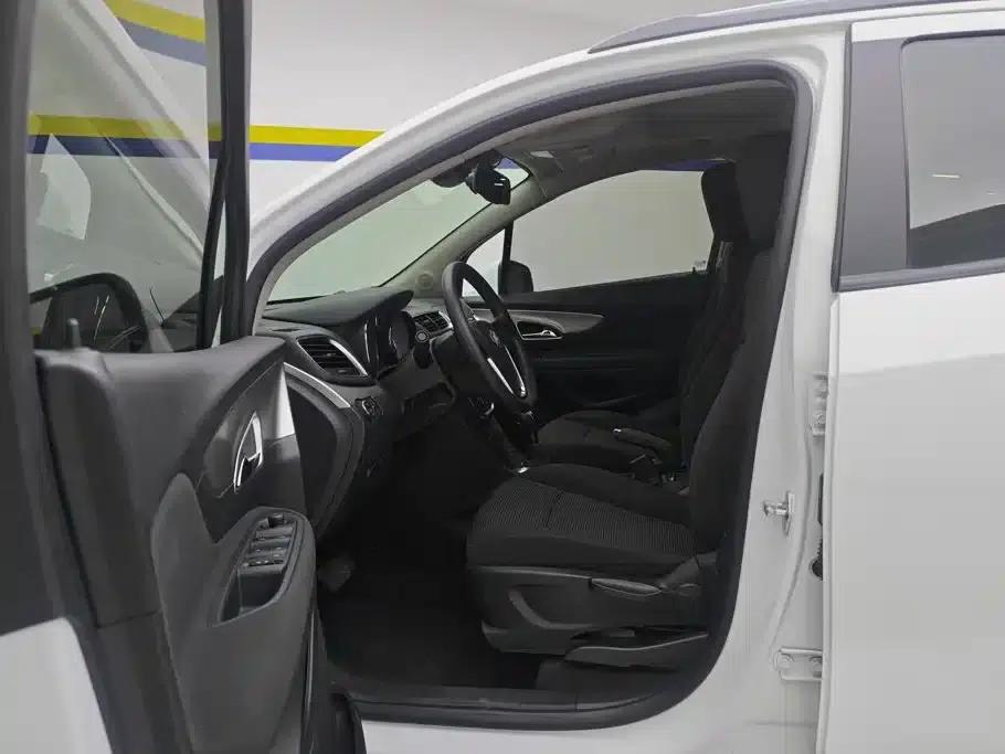 2015 Buick Encore 1.4T Automatic 2WD Urban Elite — миниатюра 9