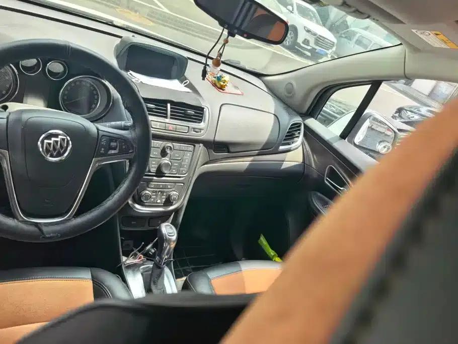2015 Buick Encore 1.4T Automatic 2WD Urban Leading Edition — миниатюра 12