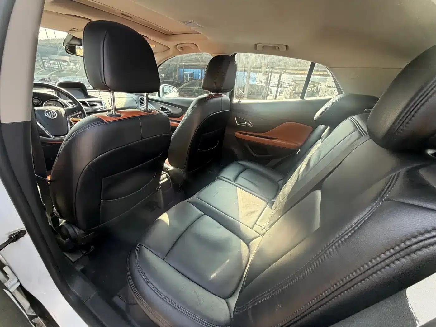 2014 Buick Encore 1.4T Automatic 2WD Urban Elite — миниатюра 6