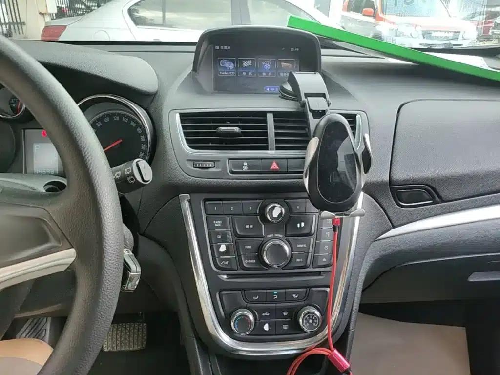 2014 Buick Encore 1.4T Automatic 2WD Urban Elite — миниатюра 13