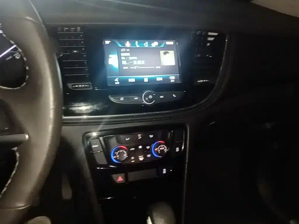 2016 Buick Encore 18T Automatic 2WD Urban Elite — миниатюра 13