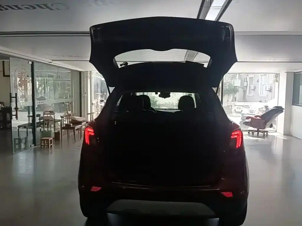 2016 Buick Encore 18T Automatic 2WD Urban Elite — миниатюра 19