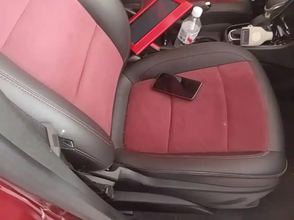 2016 Buick Encore 18T Automatic 2WD Urban Elite — миниатюра 25