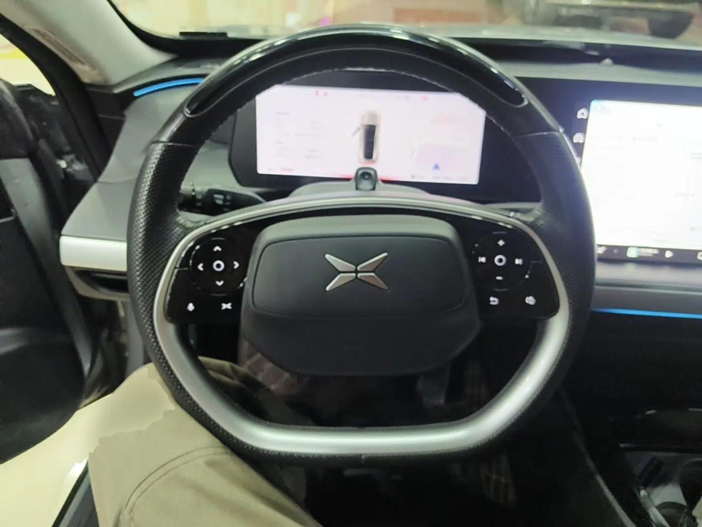 XPeng P7 2022 625E — миниатюра 18