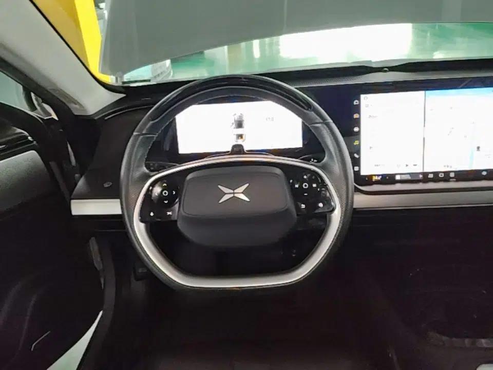 XPeng P7 2022 670G — миниатюра 13