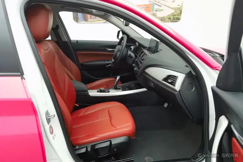 BMW 1 Series (Imported) 2016 118i Leading Edition — миниатюра 19