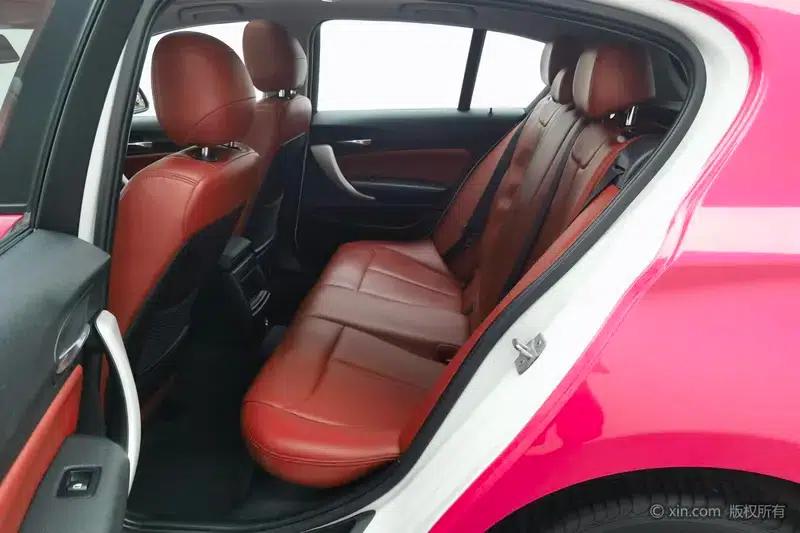 BMW 1 Series (Imported) 2016 118i Leading Edition — миниатюра 20