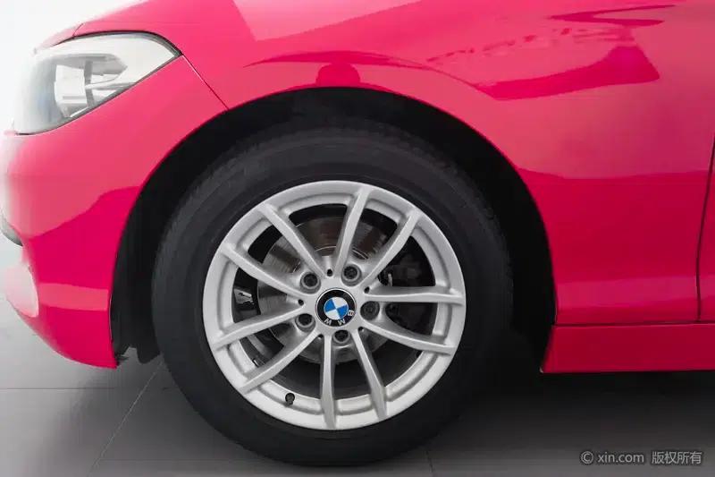 BMW 1 Series (Imported) 2016 118i Leading Edition — миниатюра 10