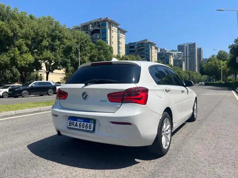 BMW 1 Series (Imported) 2015 118i Leading Edition — миниатюра 5