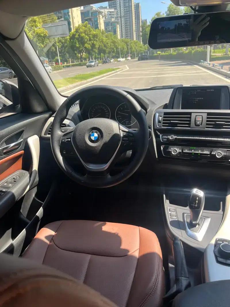 BMW 1 Series (Imported) 2015 118i Leading Edition — миниатюра 8