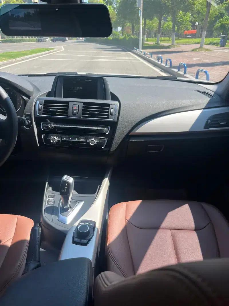 BMW 1 Series (Imported) 2015 118i Leading Edition — миниатюра 10