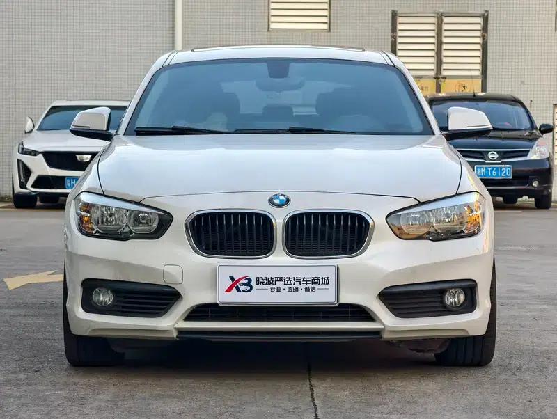 BMW 1 Series (Imported) 2018 118i Leading Edition — миниатюра 2