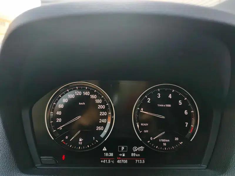 BMW 1 Series (Imported) 2018 118i Leading Edition — миниатюра 11