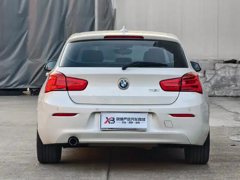 BMW 1 Series (Imported) 2018 118i Leading Edition — миниатюра 6
