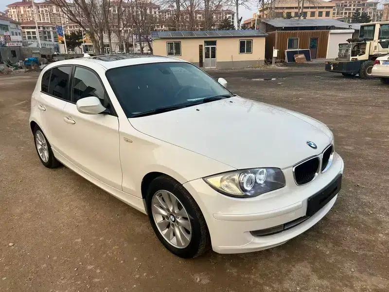 BMW 1 Series (Imported) 2010 120i Sport Limited Edition — миниатюра 3