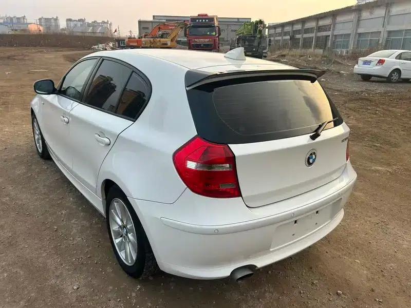 BMW 1 Series (Imported) 2010 120i Sport Limited Edition — миниатюра 4