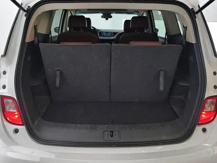 Buick GL6 2018 18T 6-seater Luxury — миниатюра 4