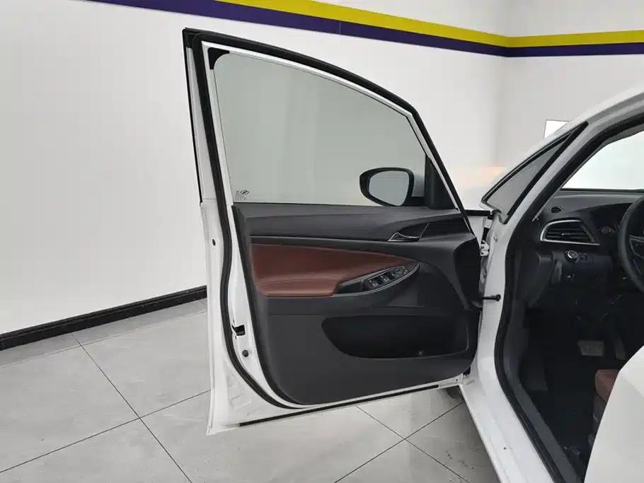 Buick GL6 2018 18T 6-seater Luxury — миниатюра 7