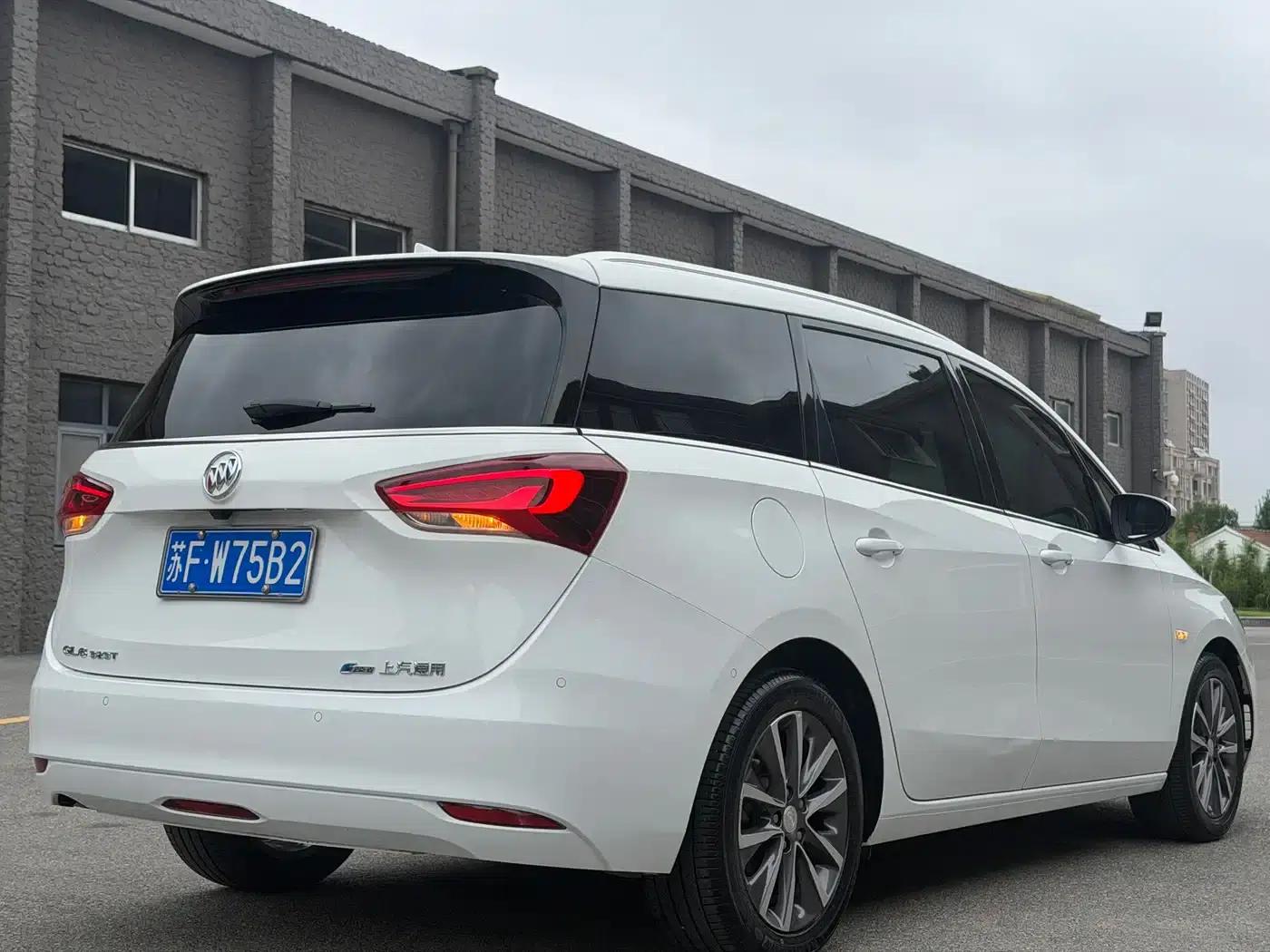 Buick GL6 2021 323T Mild Hybrid Connected Premium Edition — миниатюра 6