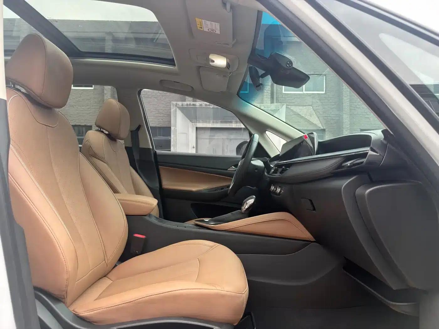 Buick GL6 2021 323T Mild Hybrid Connected Premium Edition — миниатюра 9