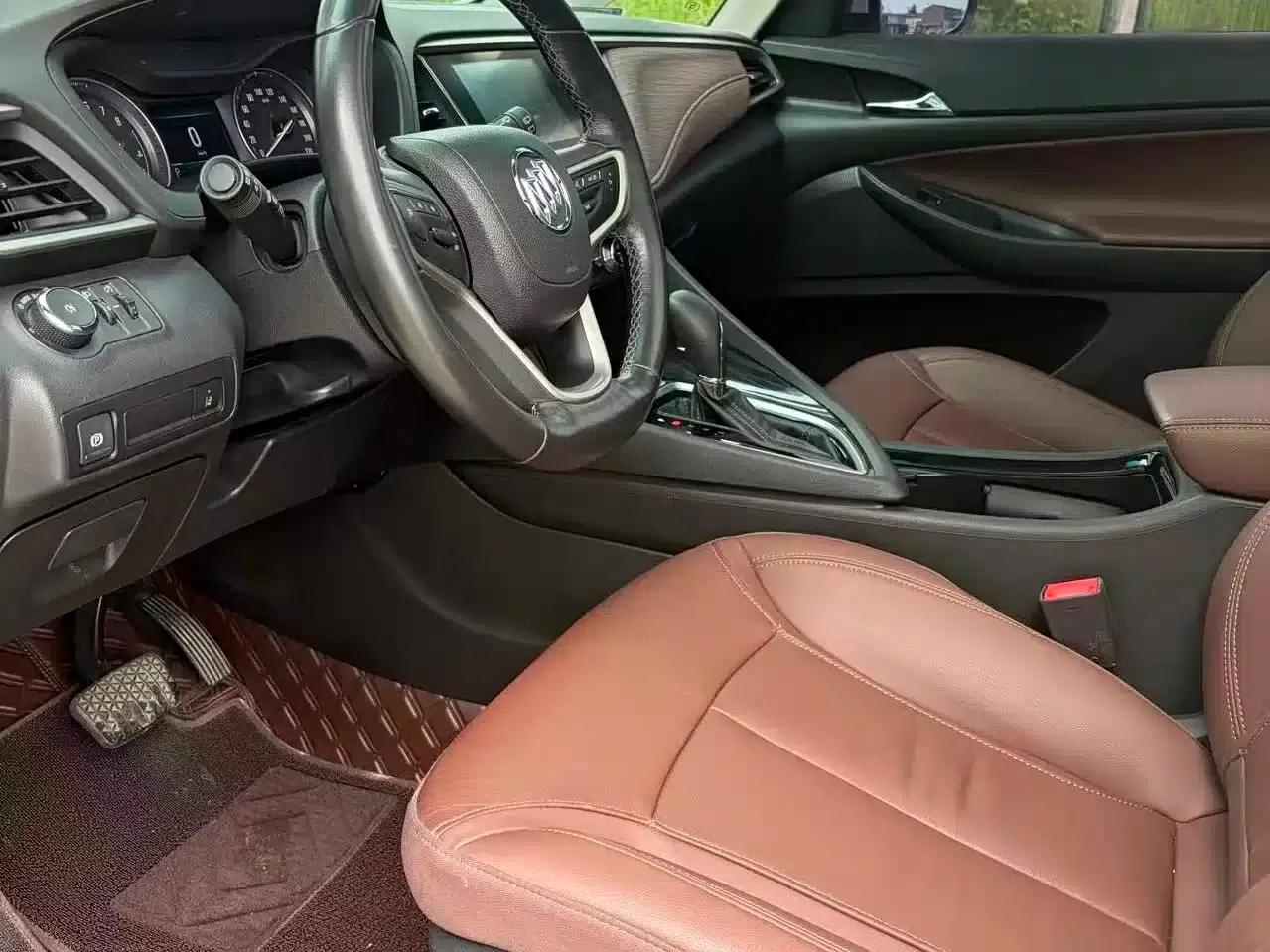 Buick GL6 2018 18T 6-seater Luxury — миниатюра 12