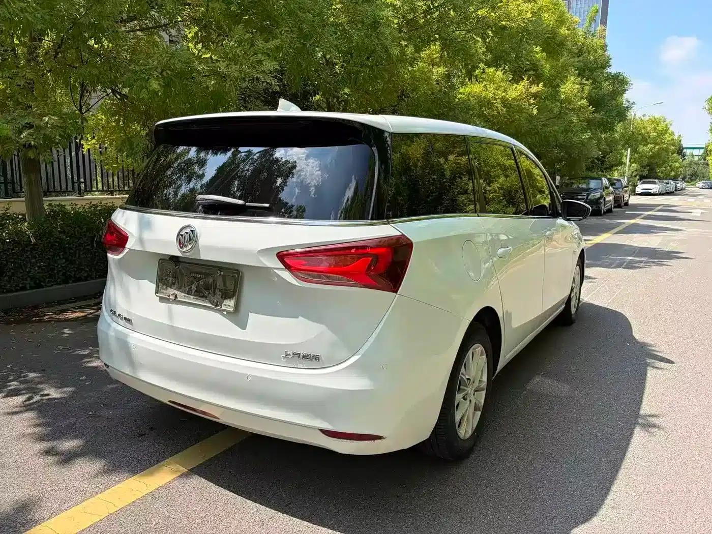 Buick GL6 2018 18T 6-seater Luxury — миниатюра 4