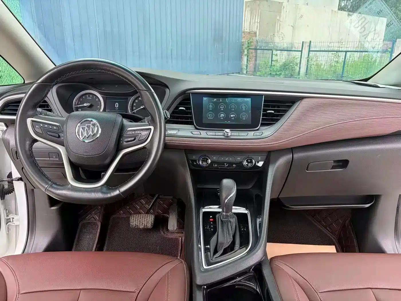 Buick GL6 2018 18T 6-seater Luxury — миниатюра 6