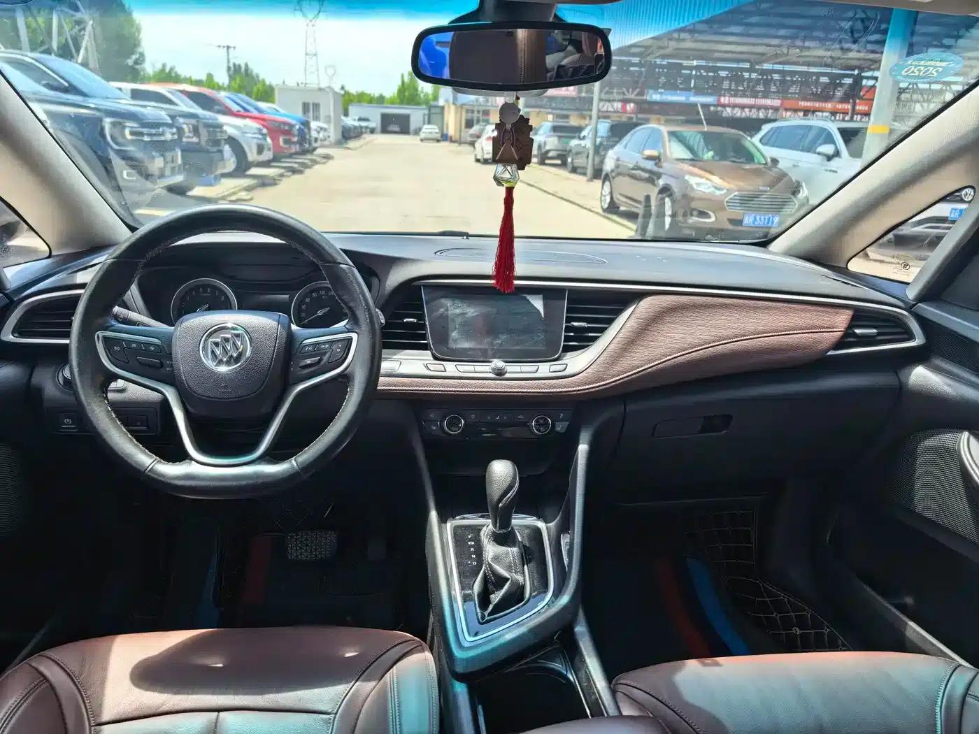 Buick GL6 2018 18T 6-seater Premium — миниатюра 7