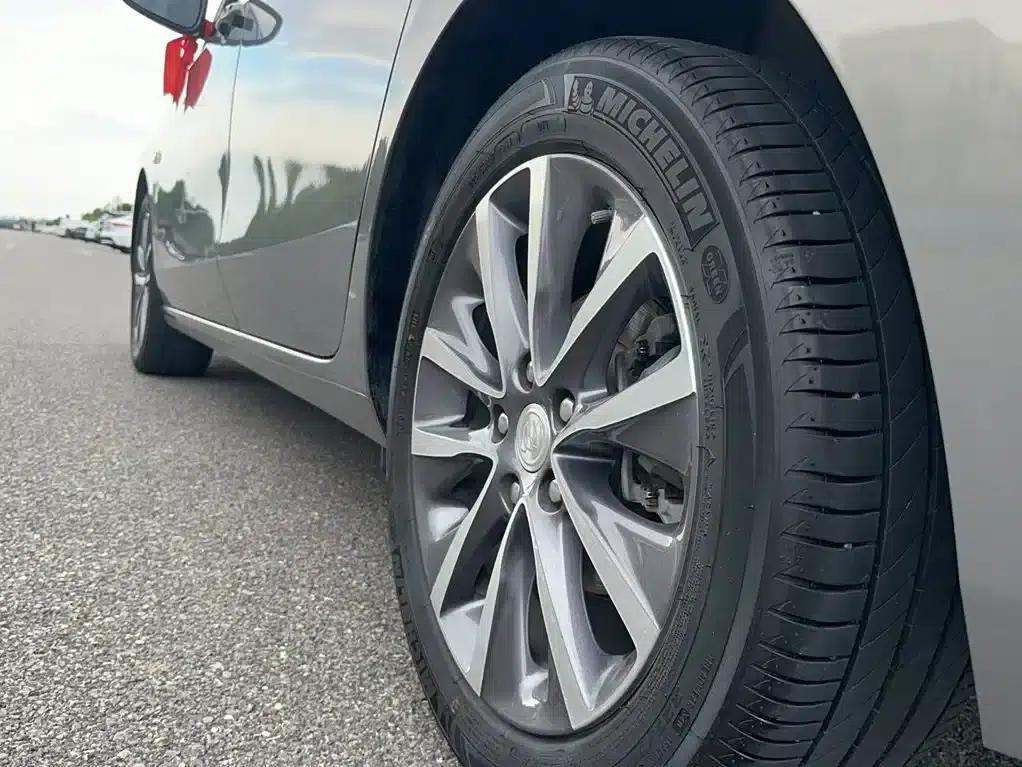 Buick GL6 2019 18T 6-seater Connected Premium Edition (National V Emission Standard) — миниатюра 21