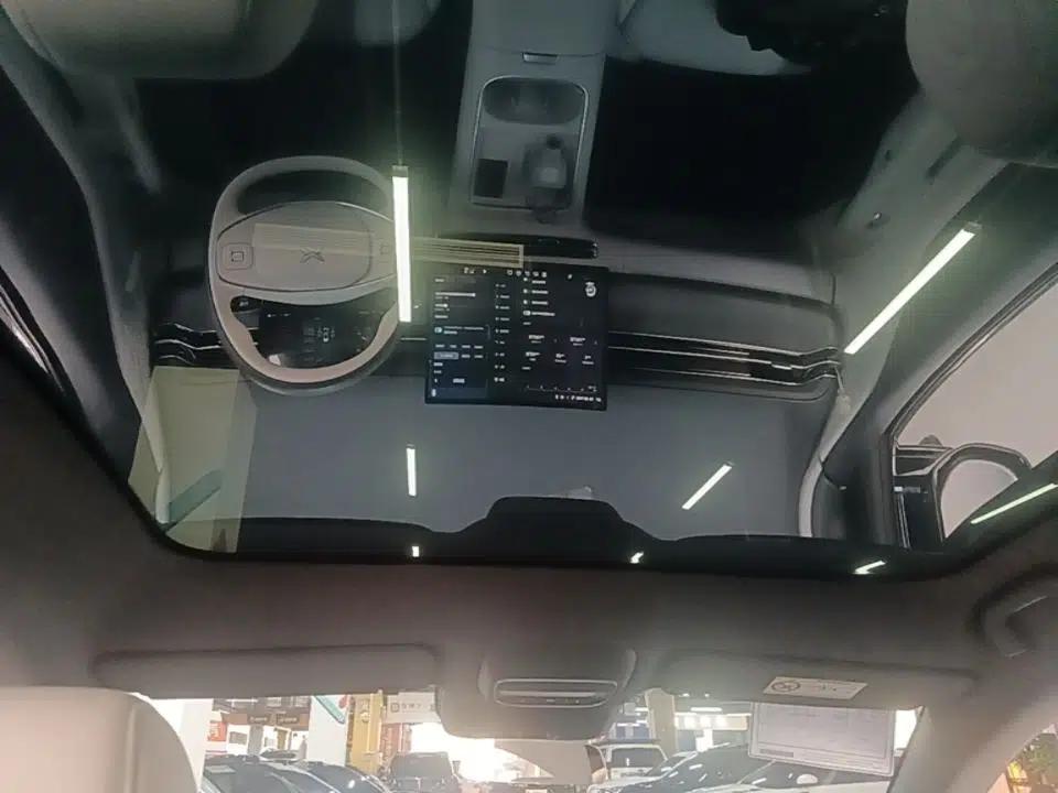 XPeng G6 2025 625 Long-Range Max Tech Edition — миниатюра 26
