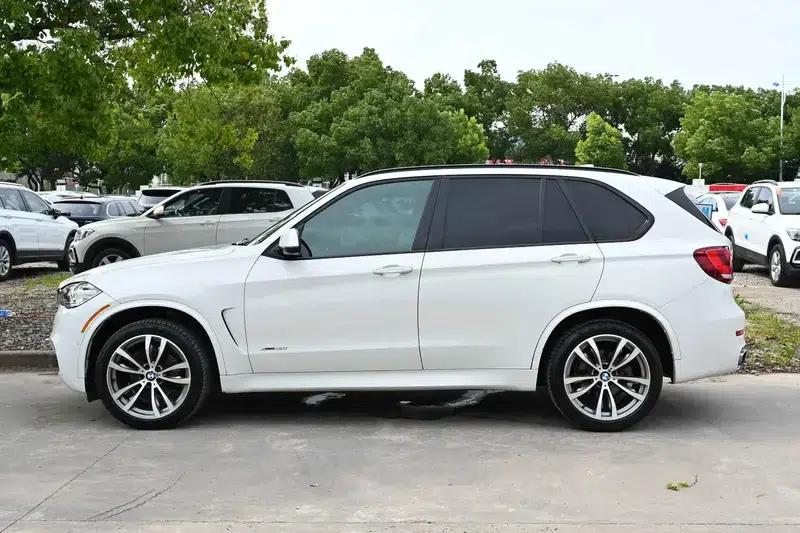 BMW X5 (Imported) 2017 Model 3.0T Automatic 4WD 5-Seater Parallel Import — миниатюра 4