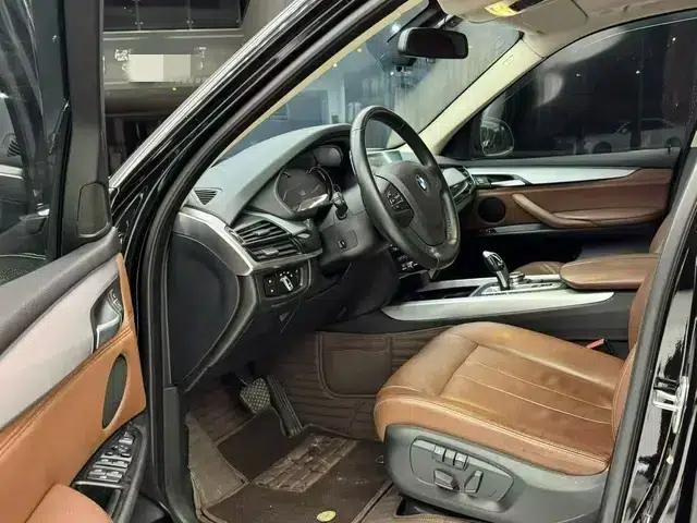 BMW X5 (Imported) 2017 Model 3.0T Parallel Import — миниатюра 6
