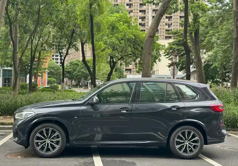 BMW X5 (Imported) 2020 xDrive40i M Sport Package — миниатюра 3