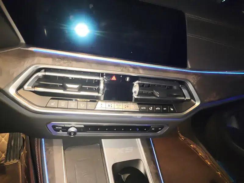 BMW X5 2022 xDrive 30Li Luxury M Sport Package — миниатюра 12