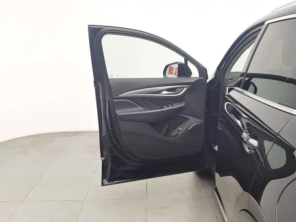 Enclave 2022 652T 2WD Premium 7-seater — миниатюра 8