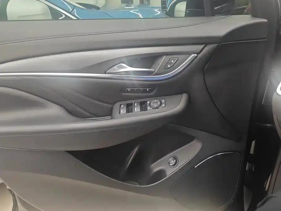 Enclave 2022 652T AWD Premium Flagship 7-Seater — миниатюра 7