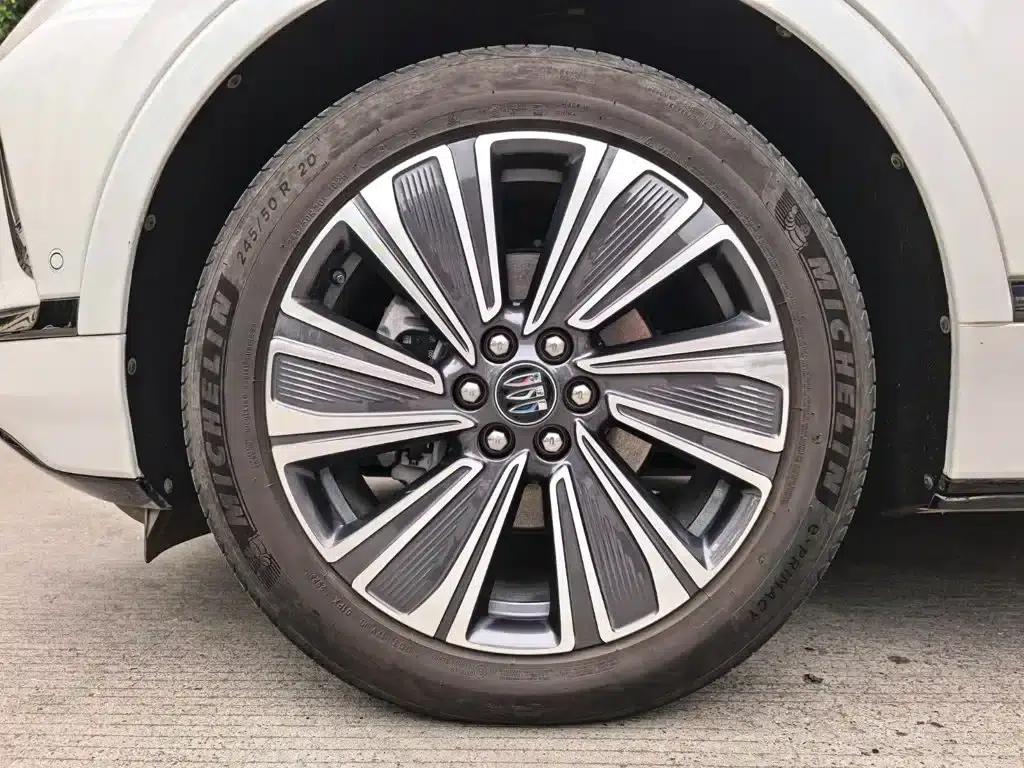 Buick E5 2023 Premium Standard Range Edition — миниатюра 15