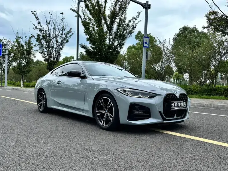 2023 BMW 4 Series 425i M Sport Package — миниатюра 3