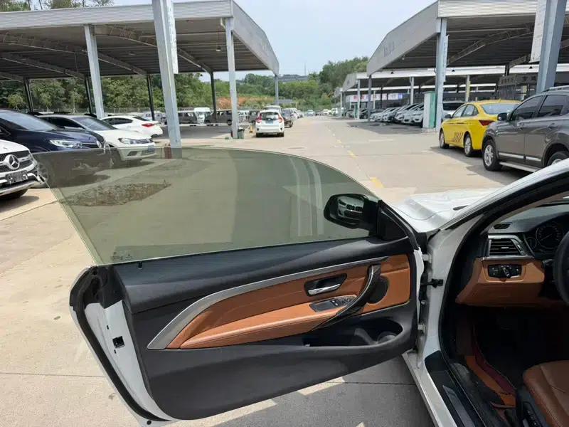 2014 BMW 4 Series 420i Fashion Edition — миниатюра 9