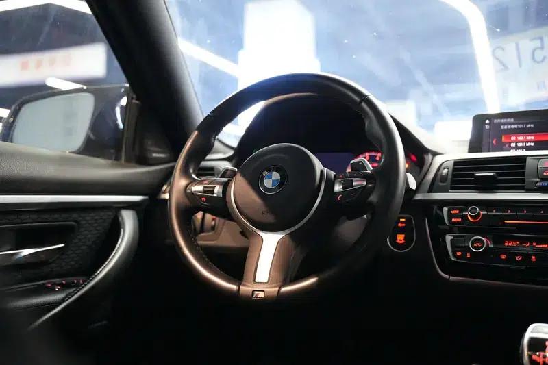 2019 BMW 4 Series 425i M Sport Package — миниатюра 12