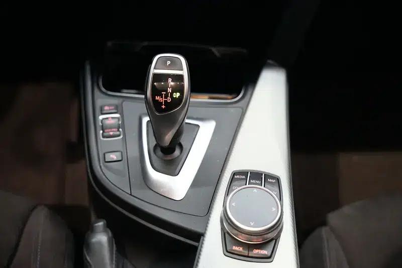 2019 BMW 4 Series 425i M Sport Package — миниатюра 13