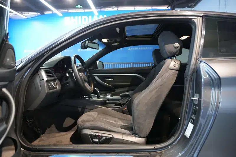 2019 BMW 4 Series 425i M Sport Package — миниатюра 18