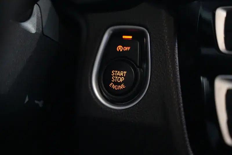 2019 BMW 4 Series 425i M Sport Package — миниатюра 7