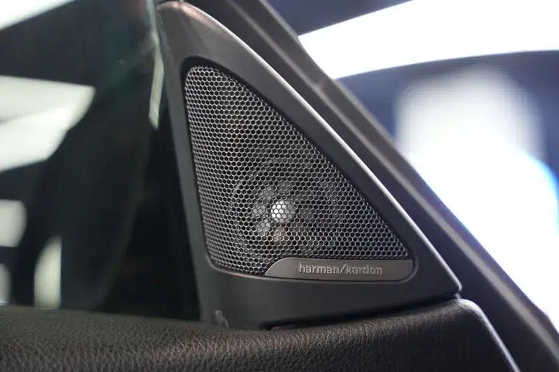 2019 BMW 4 Series 425i M Sport Package — миниатюра 9