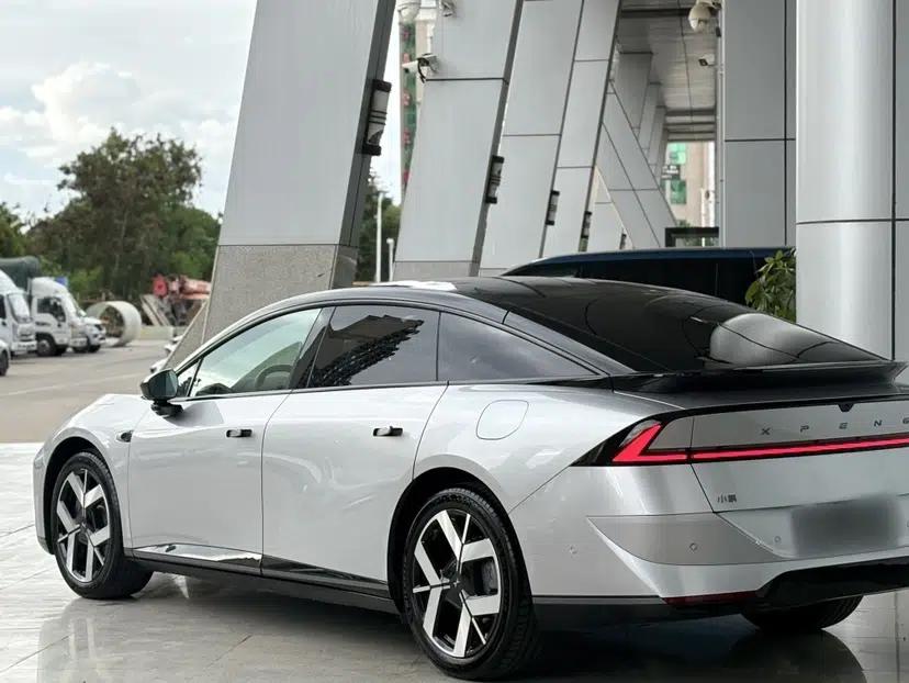 XPeng P7+ 2026 Model, Range-Extended 1550 Max Flagship Edition — миниатюра 4