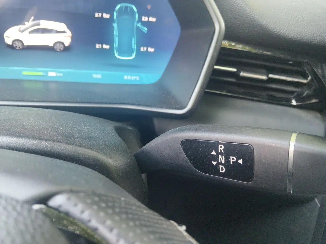 XPeng G3 2019 Smart Edition — миниатюра 11