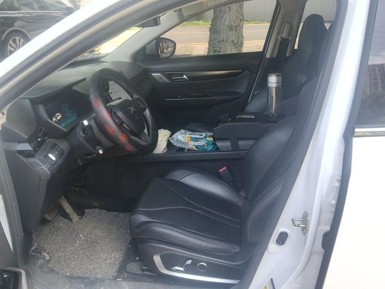 XPeng G3 2019 Smart Edition — миниатюра 12