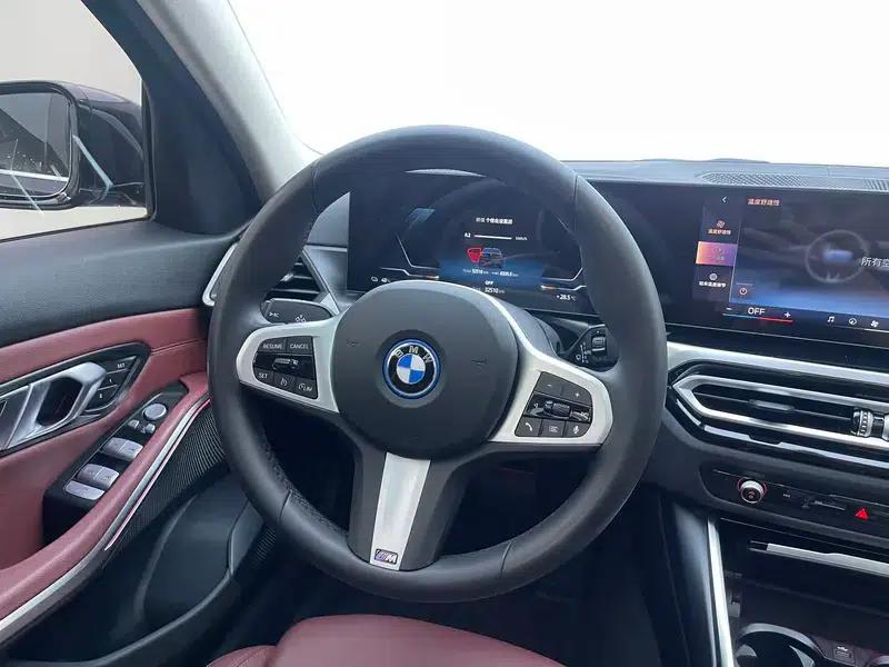BMW i3 2023 eDrive35L — миниатюра 16